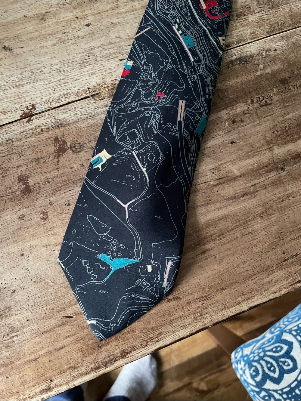 Maximilian Vancouver silk tie